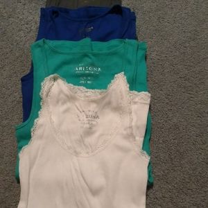 Arizona stretch rib tanks lot of 3